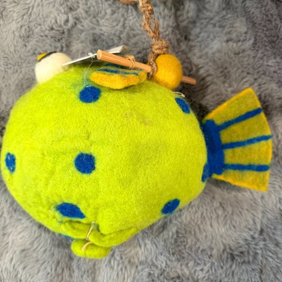 WILD WOOLIES Birdhouse Handcrafted Felt - Picture 5 of 15